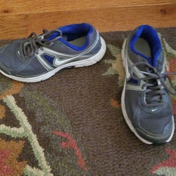 Nike sneakers - Picture 3 of 3